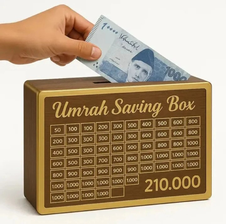 Umrah Saving Box Umrah Saving Box - Wooden Islamic Money Saving Box - 280 Days