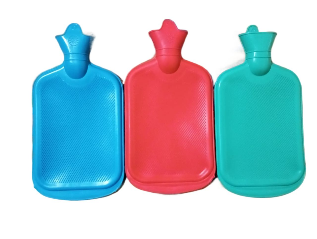 Premium Rubber Hot Water Bottle Bag for Periods Pain Relief, Ideal for Cramps, Muscle Pain, and Warmth, Hot Water Bag for Pain Relief, Hot Rubber Water Bottle for Massage Therapy, Hot Water Bottle Bag for Periods &amp;amp; Muscle Relaxation, Multicolor Ru