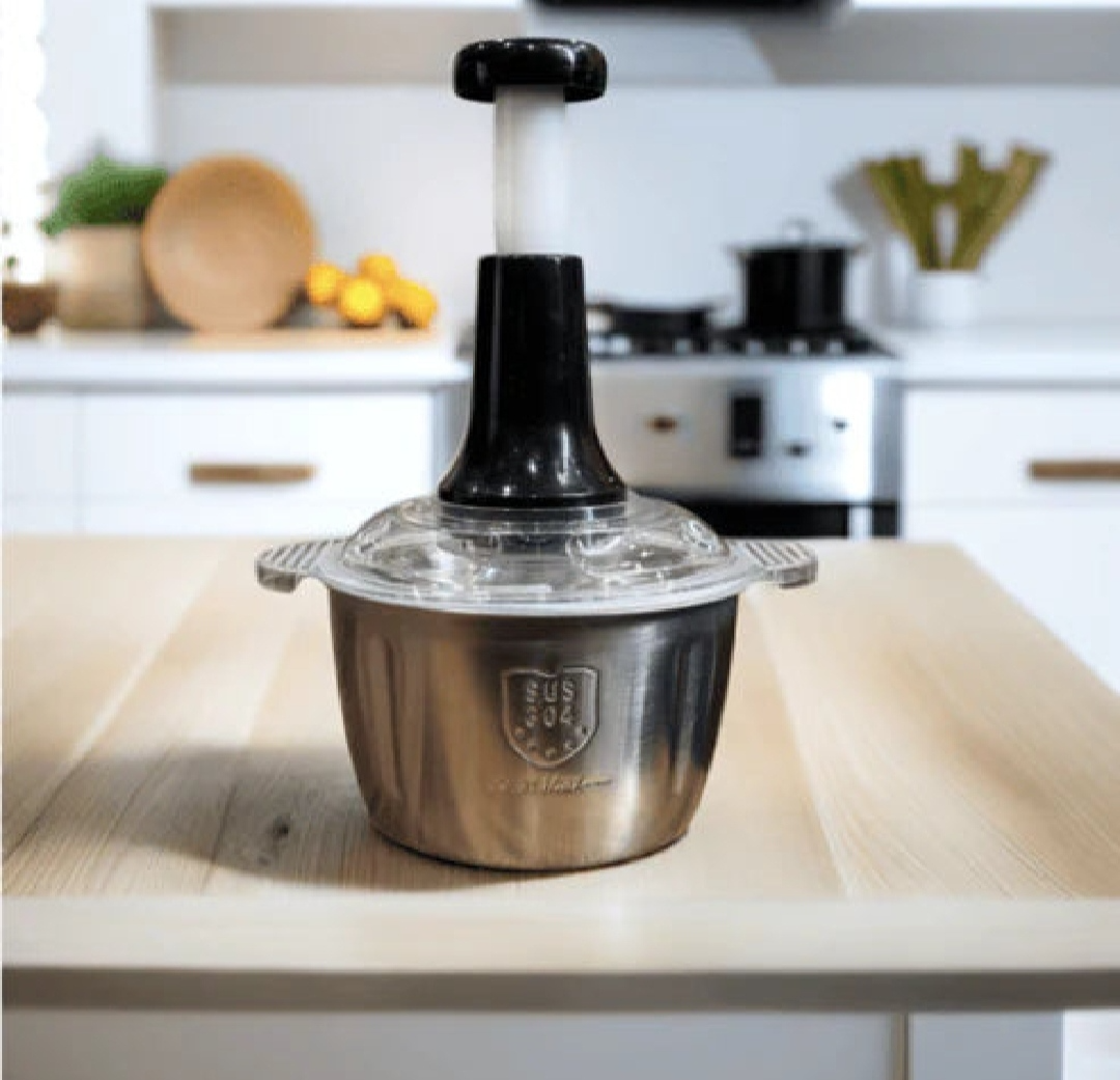 Manual Stainless Steel Multifunctional 2L Hand Push Chopper – 4 Curved Stainless Steel Blades, Meat &amp;amp; Vegetable Cutter, Portable Food Processor Bowl, Easy to Clean, suitable for Kitchen Use